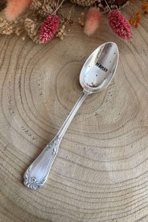 Cuillère à dessert – Personnalisation « Maman » & mini coeurs